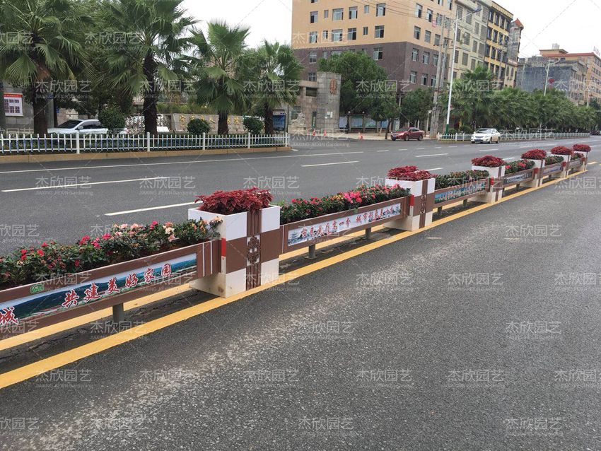 鋁合金花箱護(hù)欄有哪些優(yōu)勢(shì)特點(diǎn)？